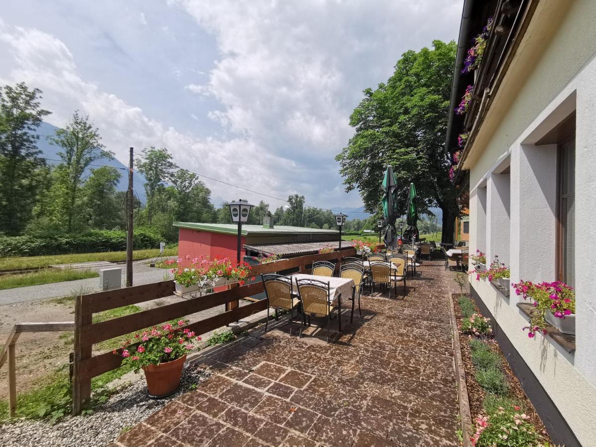Landhotel Kastanienhof Gundersheim Exterior foto